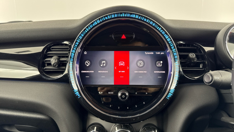 MINI Hatchback 1.5 Cooper Sport 5dr Petrol Hatchback